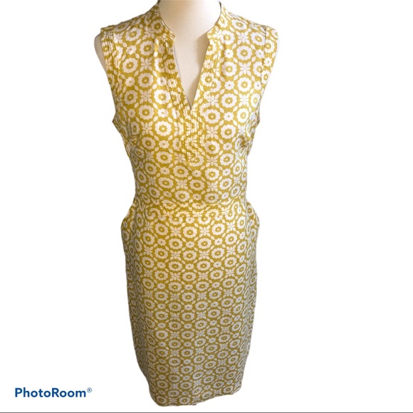 Boden Dresses & Skirts - Boden Linen Notch Neck Dress - size 10L